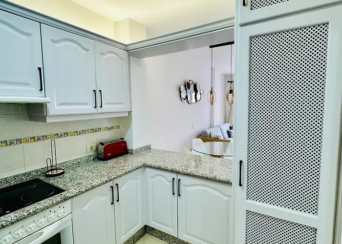 Royal Palace- Granada Park *